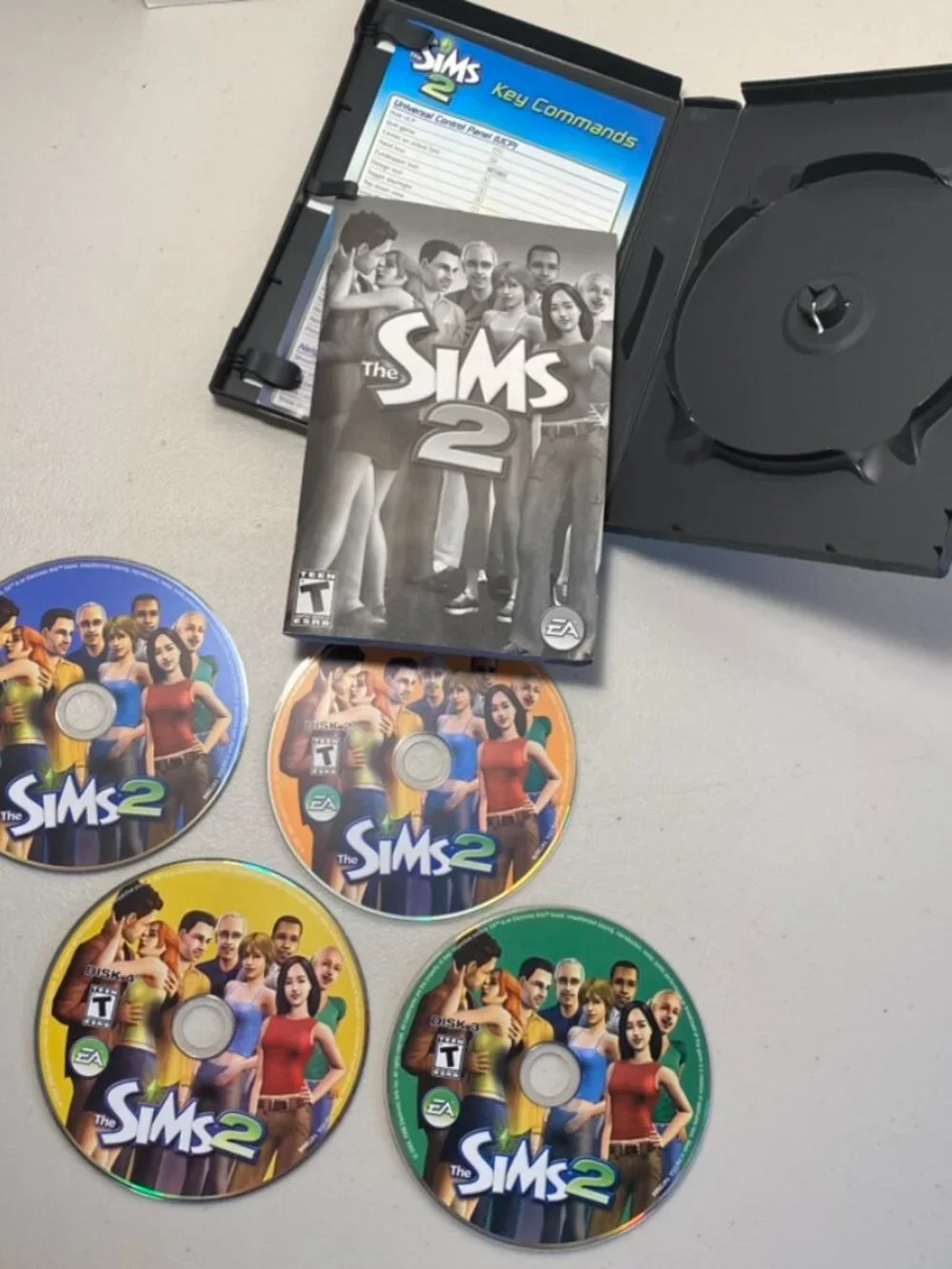 The Sims 2 (PC, 2006, EA) Big Box w/ PC CD-ROM + User/Install Guide + Key Card